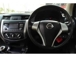 ขาย :Nissan NP 300 Navara 2.5 ( ปี 2018 ) ฟรีดาวน์ ออกรถง่าย รูปที่ 4